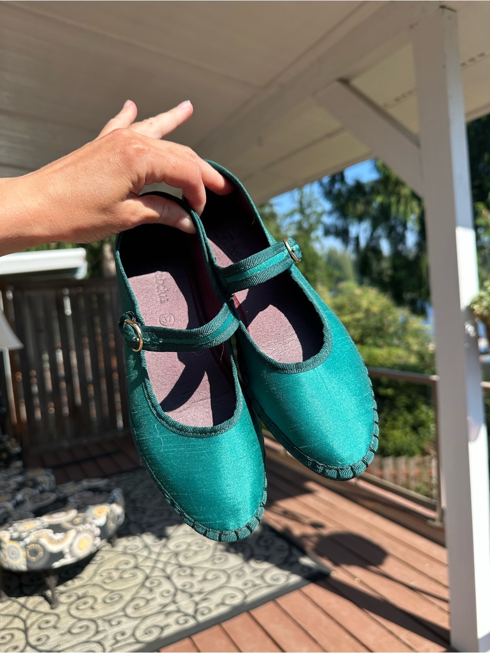 Flabelus Green Satin Flat with Buckle Accent, Like New